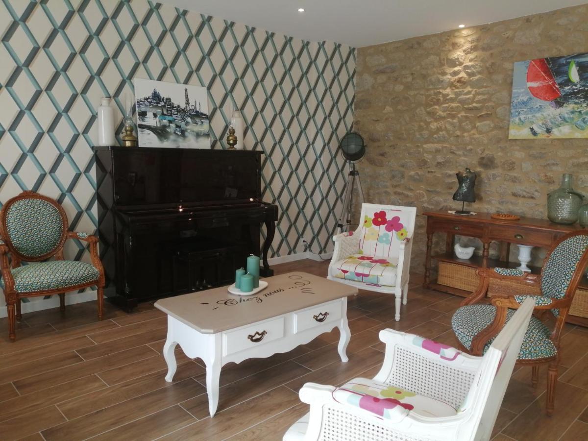 Le Douetaux Chambres D'Hotes La Baussaine Luaran gambar